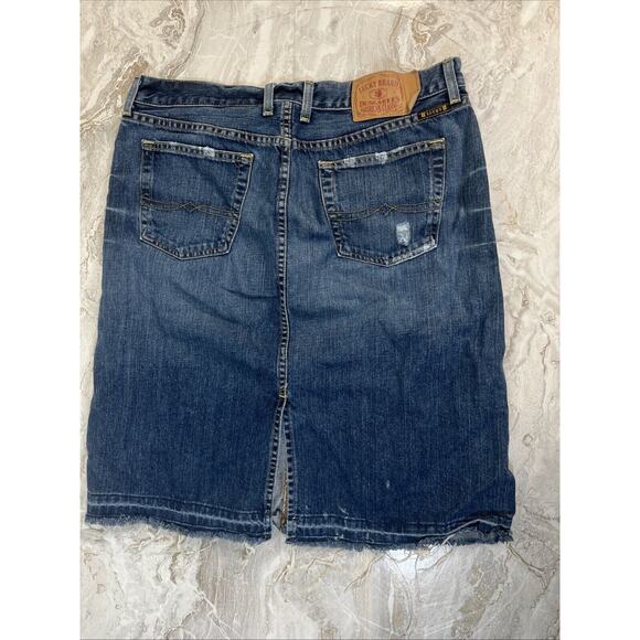 Lucky Brand Old Favorite Jean Skirt Size 12/31 Denim Frayed Hem - Picture 8 of 10